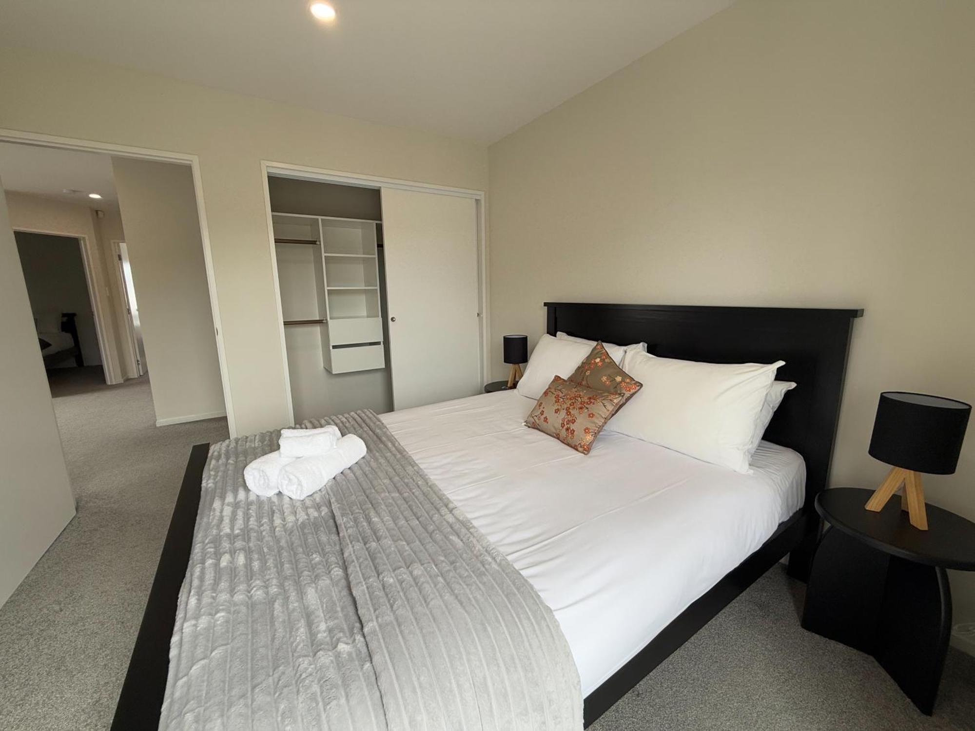 Skystars Brand New Skyline Haven *