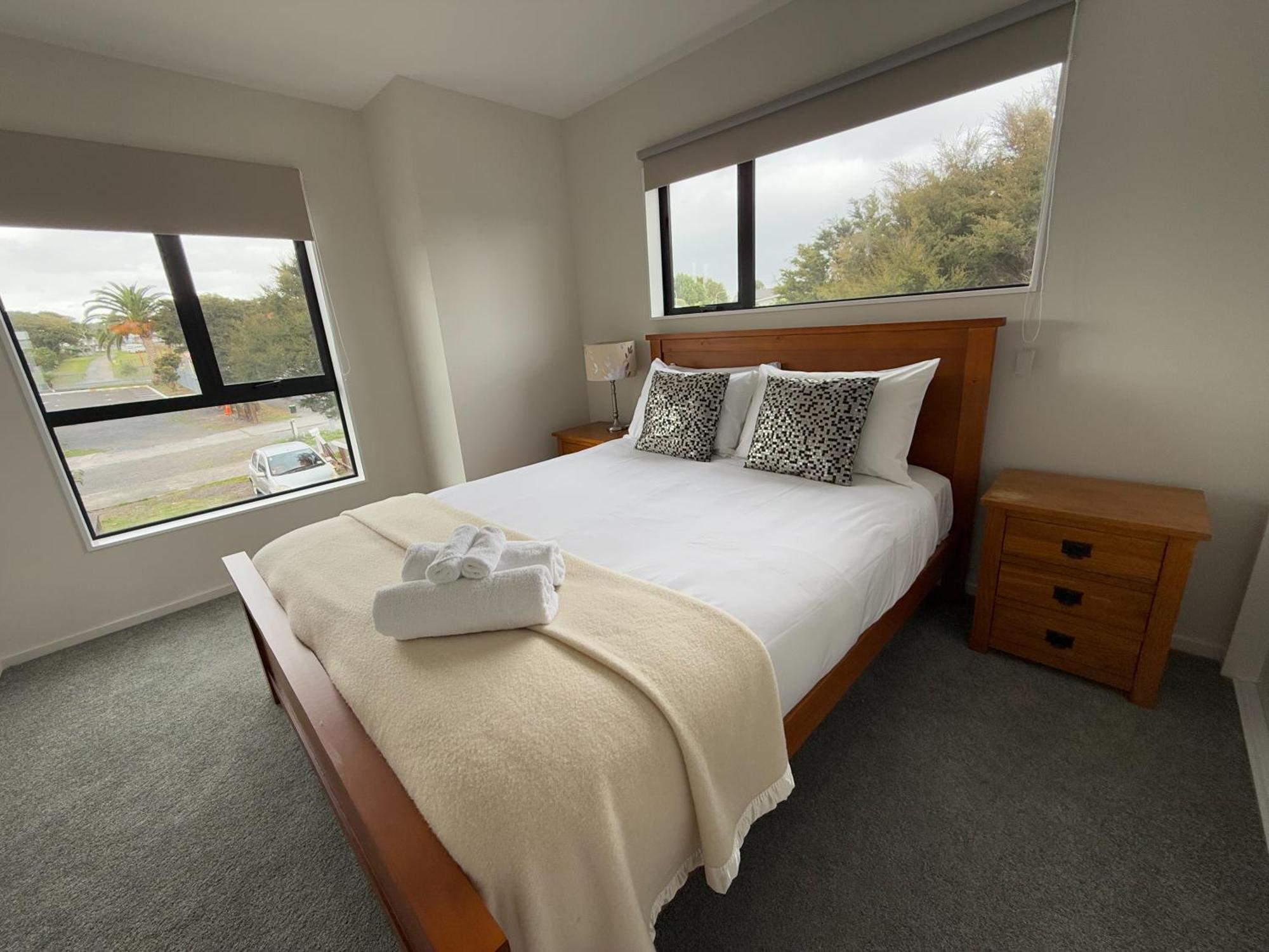 Villa Skystars Brand New Skyline Haven Auckland